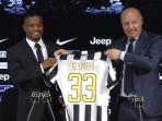 20140802_115716_patrice-evra-juventus.jpg