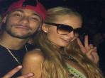 20140805_003408_neymar-dan-paris-hilton.jpg