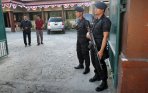 20140807_143426_kpu-sulsel-dijaga-ketatat-polisi-bersenjata-lengkap.jpg