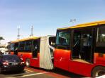 20140807_175219_bus-gandeng-transjakarta-koridor-11-putus.jpg