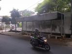 20140808_135507_halte-tak-terawat-di-cipete.jpg