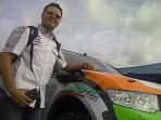 20140809_113047_mobil-mitsubishi-tenaga-baterai-rifat-sungkar-nih2.jpg