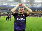20140810_031706_thomas-vermaelen-salut.jpg