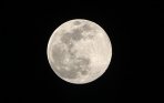 20140810_210029_supermoon-di-jakarta.jpg