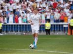 20140813_041628_toni-kroos-giringbolaaaa.jpg
