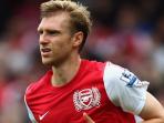 20140816_185000_per-mertesacker-arsenal.jpg