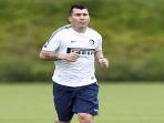 20140817_174206_gelandang-asal-chile-gary-medel.jpg