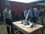 20140819_122747_polisi-gelar-barang-bukti.jpg