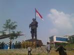 20140819_153900_patung-pasukan-perdamaian.jpg