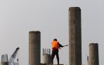 20140821_091554_perkembangan-pembangunan-pelabuhan-new-tanjung-priok.jpg