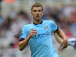 20140821_200647_edin-dzeko-lariiiii.jpg