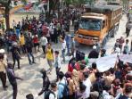 20140822_160524_truk-pasir.jpg