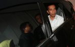 20140826_103740_presiden-terpilih-jokowi-masih-menaiki-inova-b-1124-bh.jpg