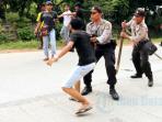 20140827_093631_bentrok-di-lahan-milik-pt-cahaya-dinamika-harum-abadi-cdha.jpg