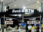 20140828_103021_bank-stand.jpg
