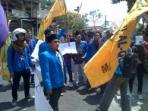 20140830_115901_pmii-demo-pelantikan-dprd-malang-lek.jpg
