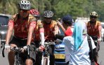20140901_121723_tim-kompas-jelajah-sepeda-mencapai-finish-di-makassar.jpg