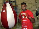 20140905_021157_kell-brook.jpg