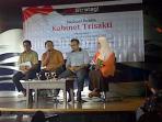 20140909_170902_20140827_diskusi-indostrategi.jpg