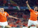 20140909_181618_robin-van-persie-dan-ruud-van-nistelrooy.jpg