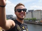 20140911_085119_mario-goetze-selfieeeee.jpg