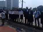 20140911_111332_demo-tolak-ruu-advokat1.jpg