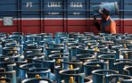 20140911_120303_harga-gas-elpiji-12-kg-naik.jpg