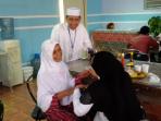 20140917_044904_weli-daude-ali-binti-musa-saat-diajak-berbincang-prof-salman.jpg