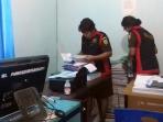 20140917_113417_kantor-panwaslu-kabupaten-deli-serdang-digeledah-kejari.jpg