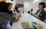 20140917_144418_tony-costa-resmikan-commonwealth-bank-indonesia.jpg