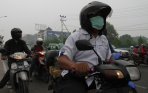 20140918_192102_kabut-asap-di-pekanbaru-semakin-parah.jpg