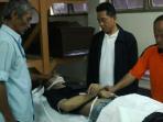20140921_000907_jenazah-stanley-sampul-di-rumah-sakit-royal-taruma.jpg