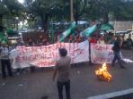 20140924_170851_demo-pendukung-anas-nih2.jpg