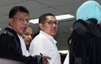 20140924_201422_anas-urbaningrum-divonis-8-tahun-penjara.jpg