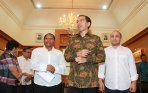 20140925_121429_presiden-terpilih-jokowi-teleconference-dengan-masyarakat-papua.jpg