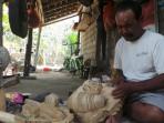 20140925_151401_perajin-topeng-bali.jpg