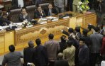 20140926_082616_sidang-paripurna-ruu-pilkada-ricuh.jpg