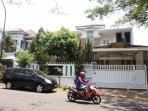 20140926_125931_rumah-anas-maamun.jpg
