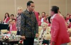 20140928_191755_presiden-terpilih-jokowi-bekali-anggota-pkpi.jpg