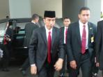 20141001_105914_jokowi-di-gedung-dpr.jpg