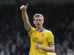 20141001_163332_per-mertesacker-arsenal.jpg