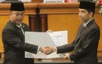 20141002_182844_pengunduran-diri-jokowi-sebagai-gubernur.jpg