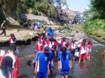 20141003_103238_siswa-teliti-biodata-laut.jpg