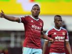 20141006_035312_diafra-sakho-scor.jpg