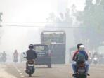 20141006_144003_kabut-asap-tebal-di-palangkaraya.jpg