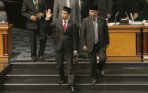 20141006_192829_dprd-dki-jakarta-setujui-pengunduran-diri-jokowi.jpg