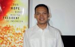 20141008_100722_ben-joshua-perankan-tokoh-jokowi.jpg