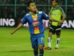 20141012_212553_samsul-arif-melettttt.jpg