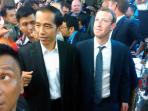 20141013_111842_jokowi-dan-mark-zuckerberg-di-pasar-blok-a-tanah-abang.jpg
