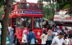 20141015_121423_warga-antre-naik-bus-tingkat-bandung-tour-on-bus.jpg